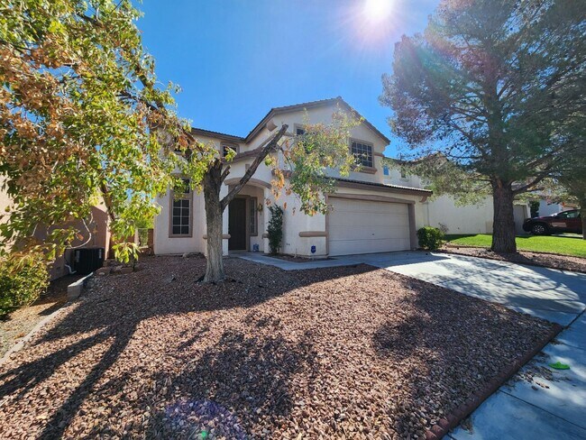 Photo - Stunning Five Bedroom home in Shadow Hills.