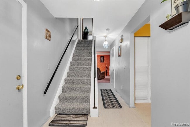 Photo - 3170 Woods Cir Dr