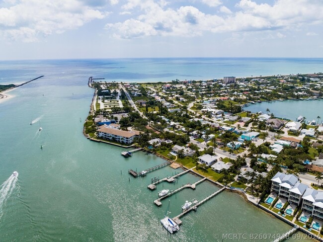 1604 Seaway Dr
