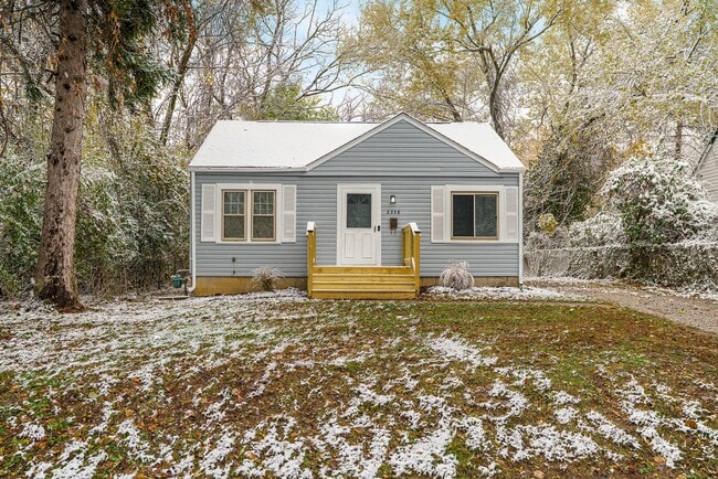 Photo - 2228 Holt Ave