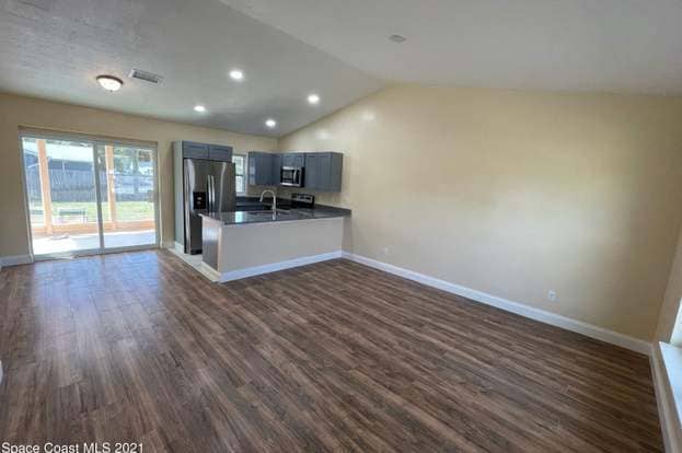 Photo - 110 Chapel Ln