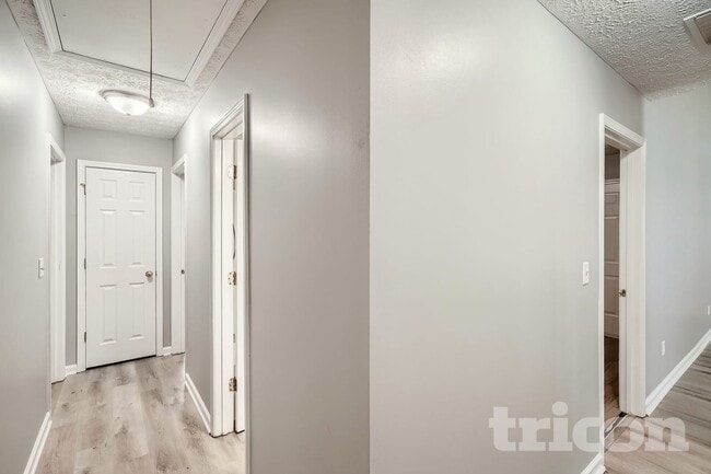 Photo - 210 Pebble Creek Dr