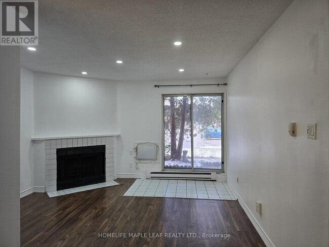 Photo - 95 Trailwood Dr Unit 713