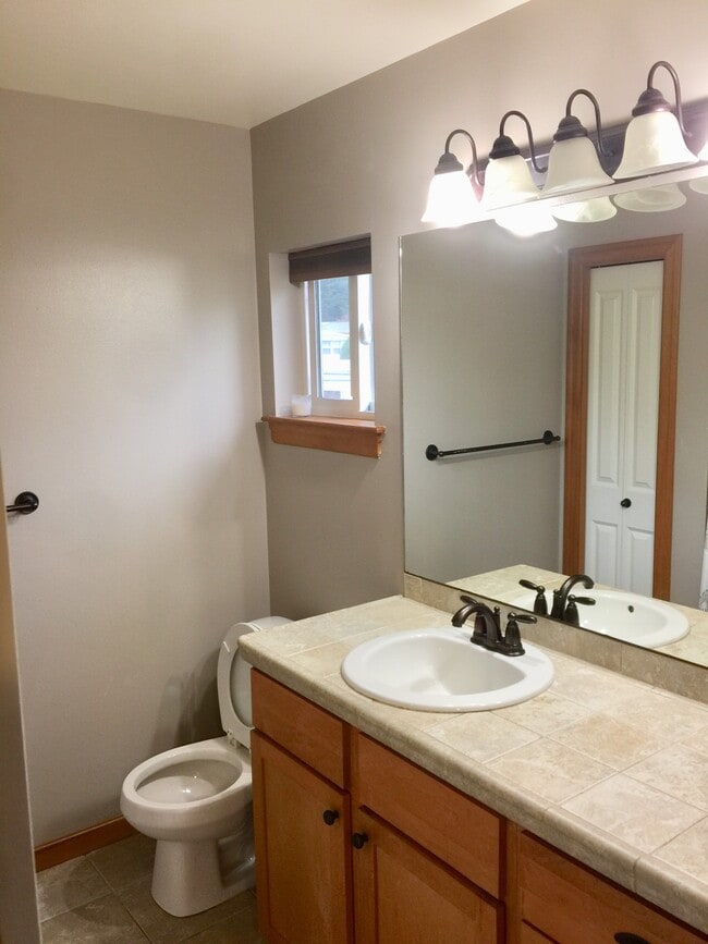 Photo - 4204 214th St SW