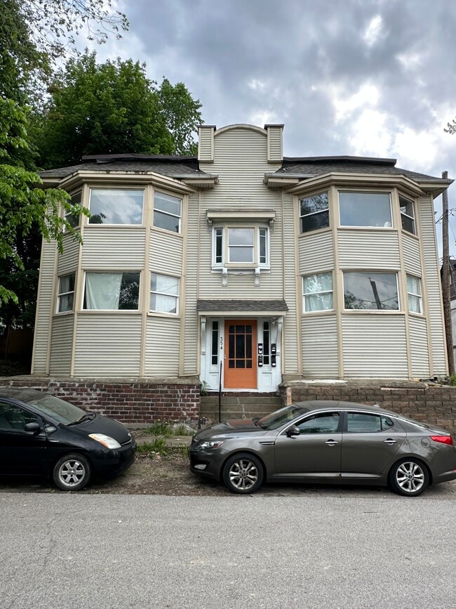 Adams Street Apartment - Adams Street Apartment Unit 3