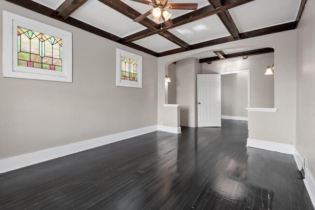 Photo - 3915 Schiller Pl