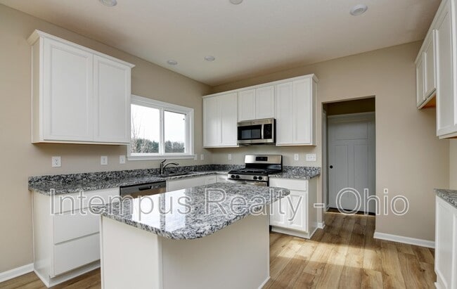 Photo - 1003 Beehive Grv