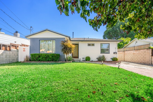 Photo - 6714 Amigo Ave