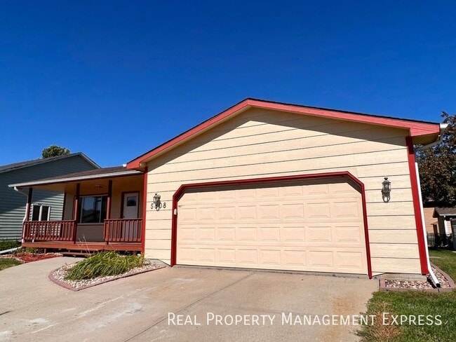 Photo - Beautiful 3 Bed 2 Bath House in West Sioux...
