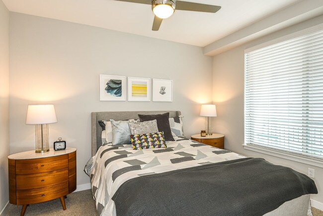 1BR, 1BA - Dry Dock