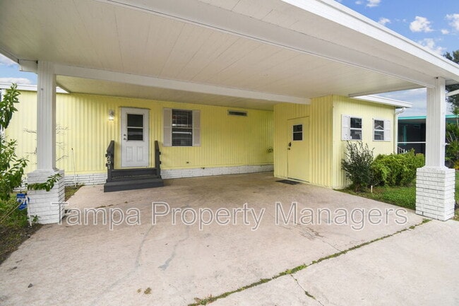 Photo - 201 Country Ln