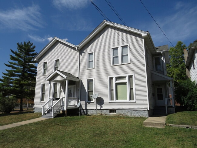 Photo - 304 E Main St Unit B