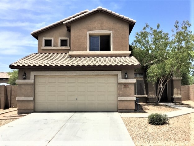 Building Photo - 6208 S 52nd Dr