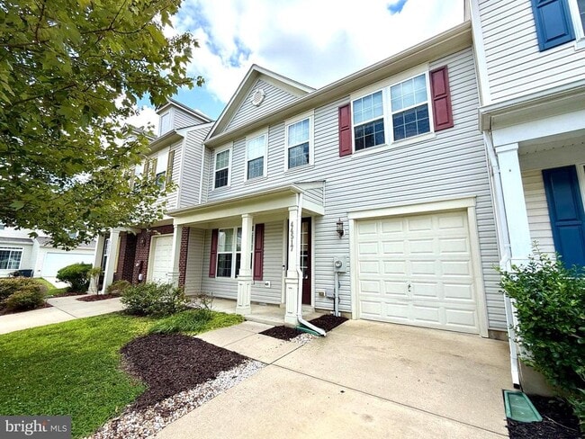 Building Photo - 44517 Gray Wolf St