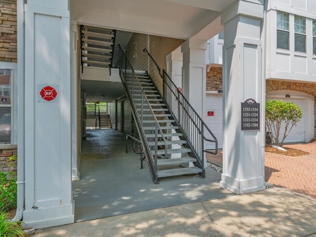 Photo - 2801 Chancellorsville Dr Unit 1333