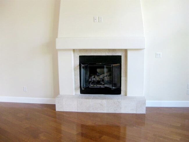 Photo - 462 Lindsay Ln