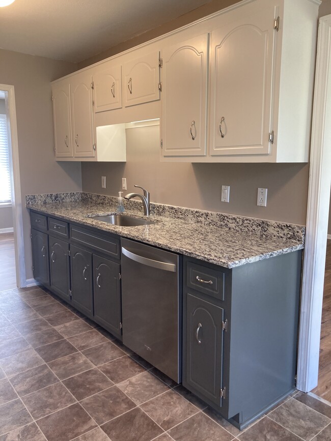 Photo - 1238 Marla Dr