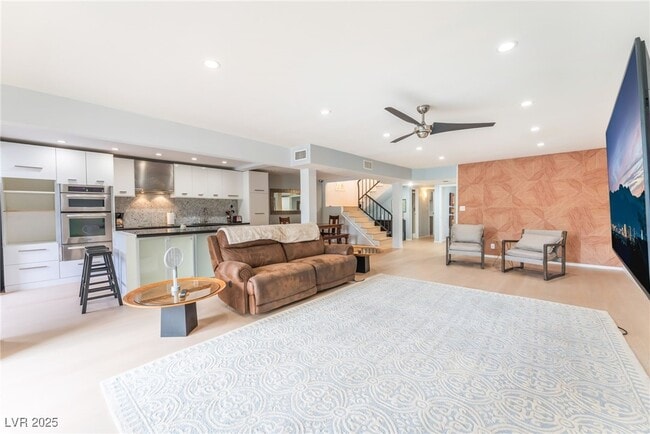 Photo - 3024 Bel Air Dr