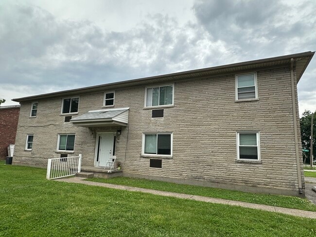 Building Photo - 103 E Harrison Ave Unit 3
