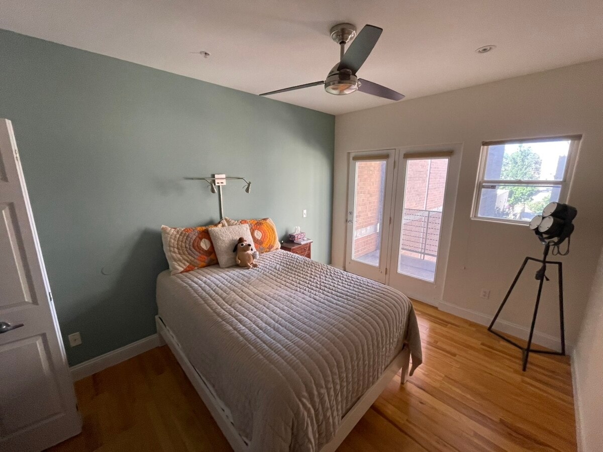 Photo - 2650 15th St NW Unit 3