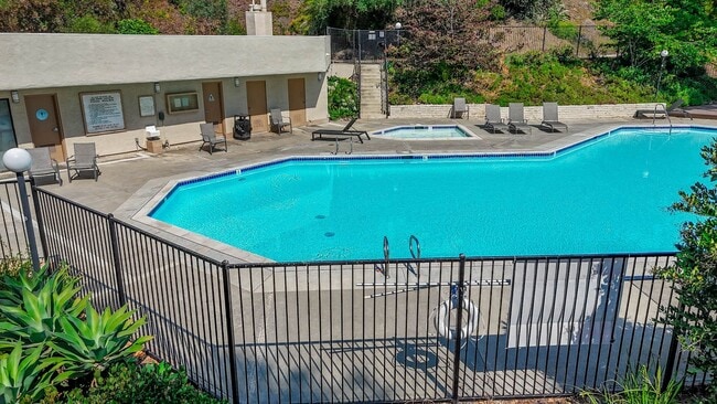 Photo - THANKSGIVING SPECIAL, $1,000 of 1st months rent - La Jolla Shores Heights - 4 Bedroom, 2.5 bath w...