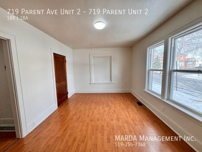 Photo - COZY 1 BED/1 BATH MAIN FLOOR UNIT + HYDRO & GAS! Unit 719 Parent  2