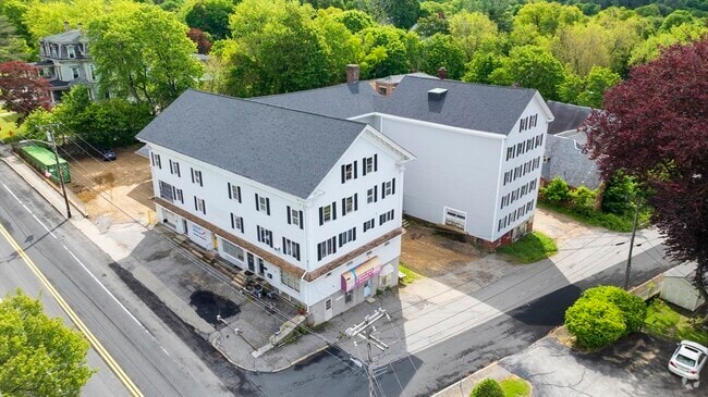 Building Photo - 200 Main St Unit 2 Rental