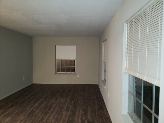 Photo - 7500 Falling Leaves Cir Apartments Unit # 2