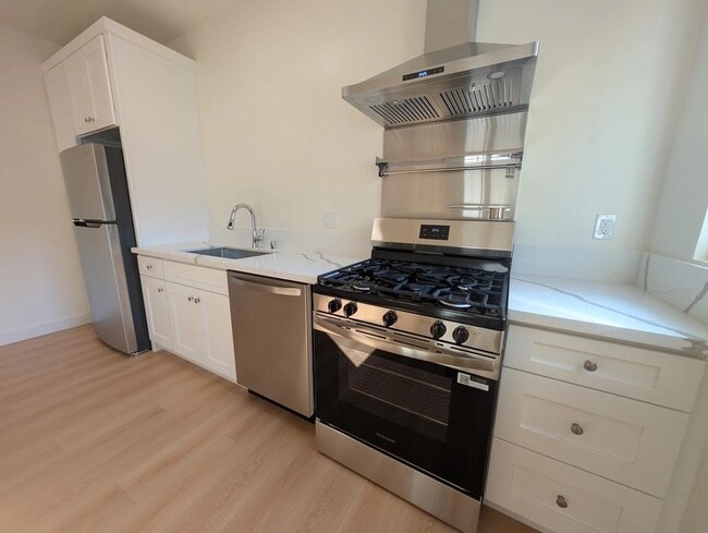 Photo - 133 N Reno St Unidad 201