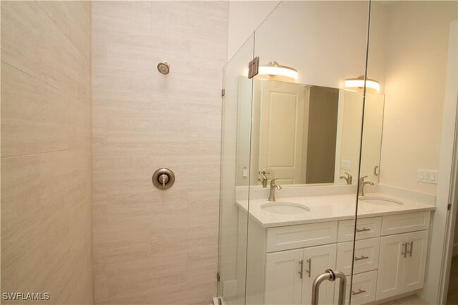 Building Photo - 5826 Jasper Wy