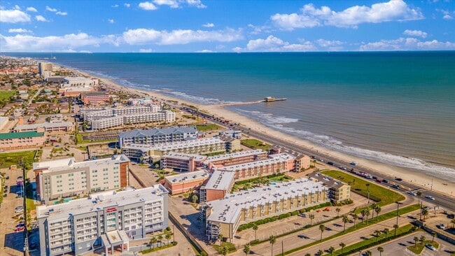 Building Photo - 6300 Seawall Blvd Unit 3113
