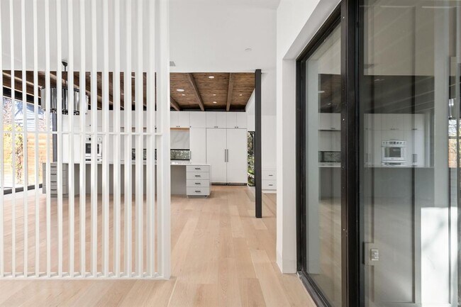 Photo - 1603 Chelsea Ln