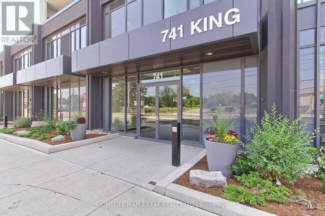 Photo - 741 King St W Unit 103