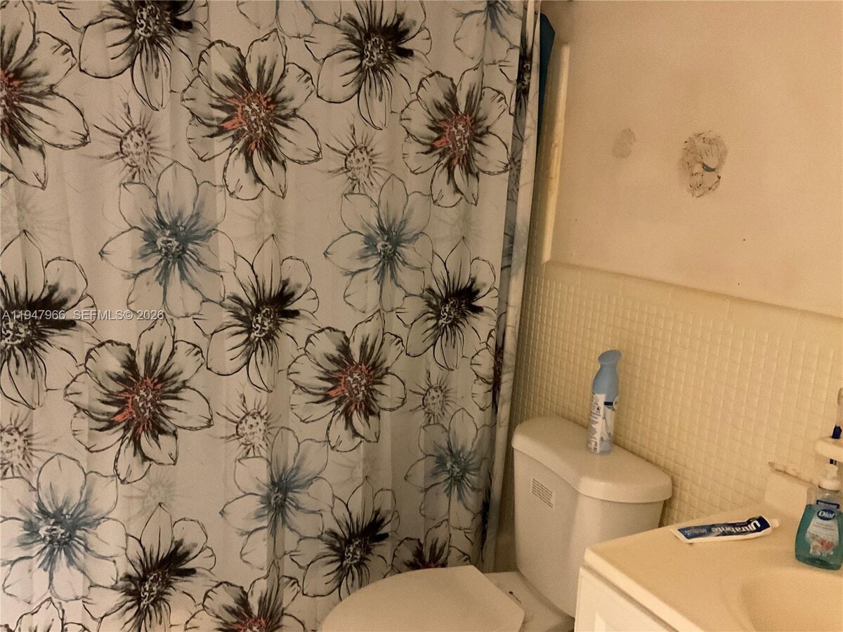 Photo - 1830 Dewey St Unit 3