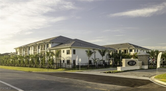 Photo - 7301 Lake Bank Lp Unidad Serenity