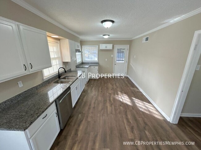 Photo - 3437 Walnut Grove Rd