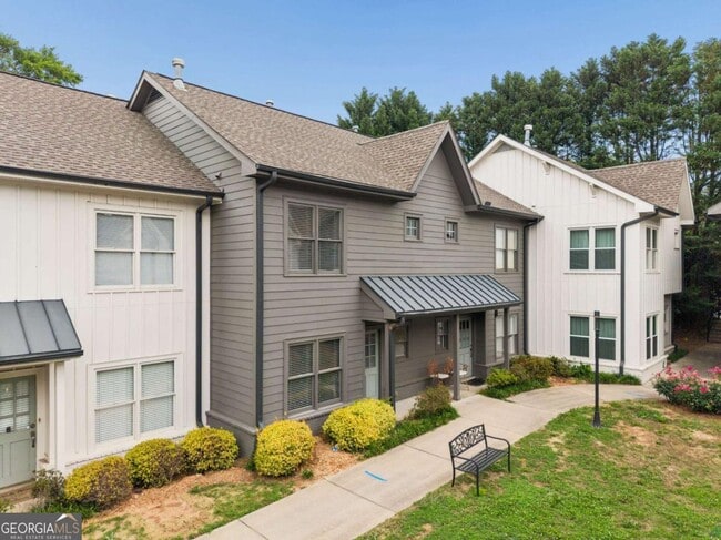 Photo - 1516 Howell Mill Rd NW