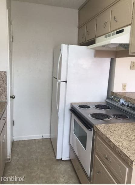 Photo - 2353 Jennifer Dr Unidad Townhouse