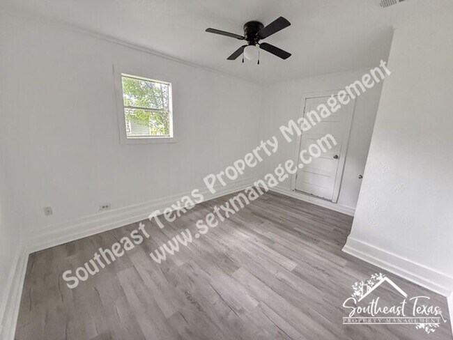 2325 Butler Dr