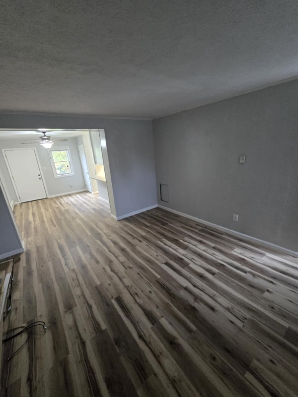 Photo - 711 S 6th St Unidad 2