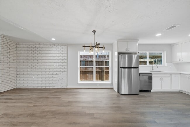 Photo - 12414 Aste Ln