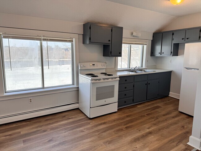 Photo - 317 S Main St Unit 6