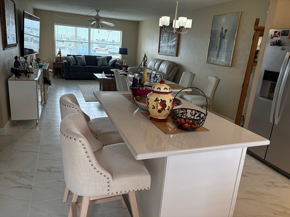 Photo - 4550 Cove Cir Unit 108