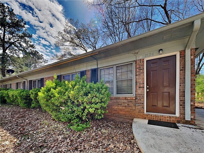 Photo - 2124 Golfview Dr SE