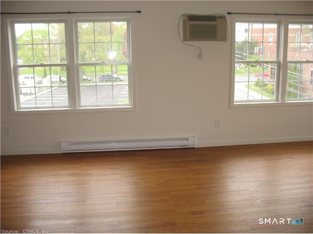 Photo - 7 New St Unit 202