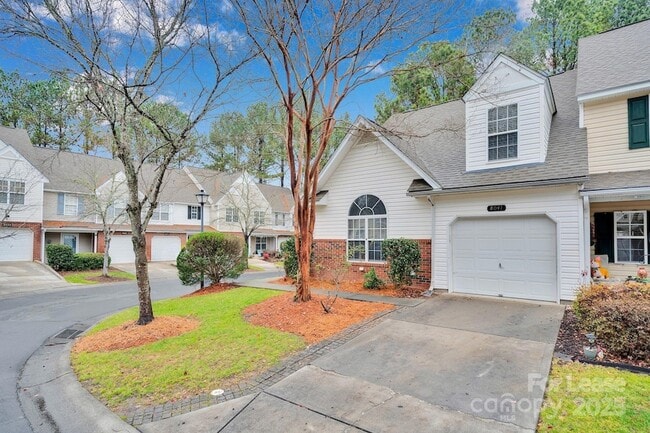 Photo - 8041 Christmas Ct