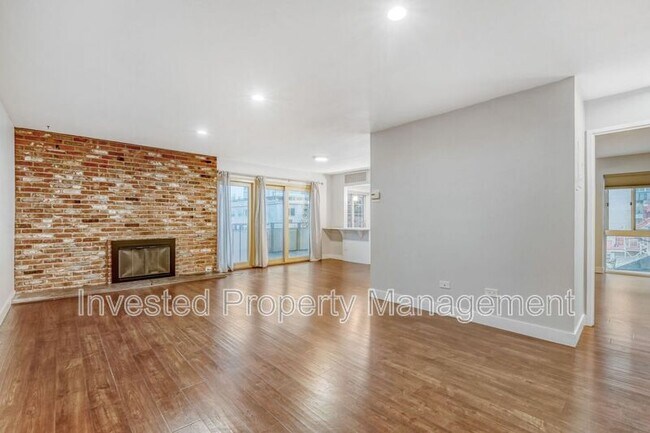 Photo - 700 N Washington St Unidad Apt 401