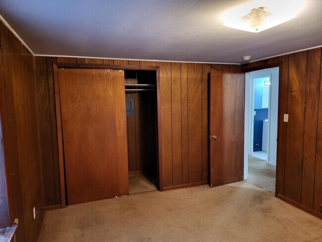 Photo - 1229 Wells St