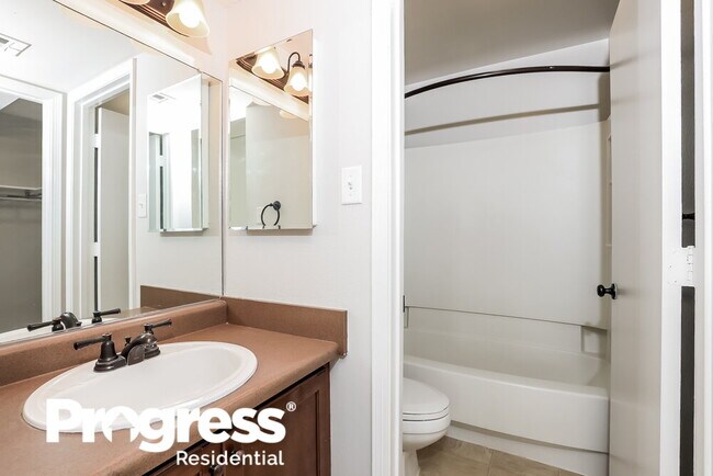 Photo - 4516 Loma Del Rey Cir