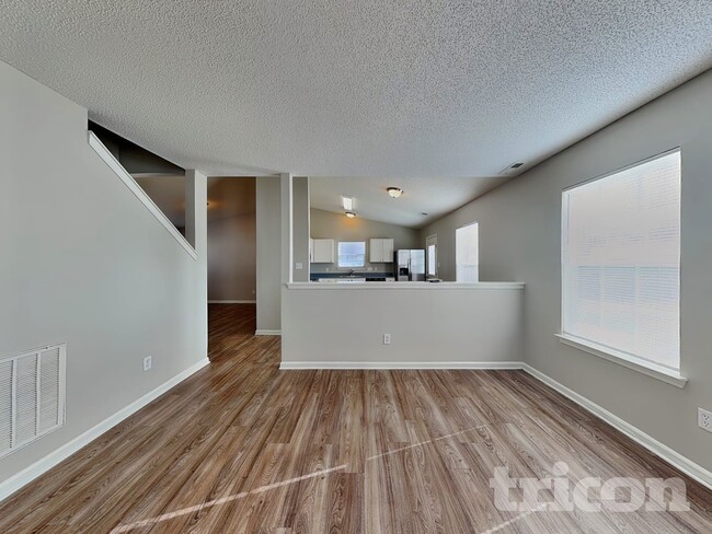 Photo - 4932 Aldersbrook Dr